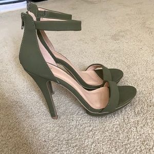 OLIVE GREEN HEELS